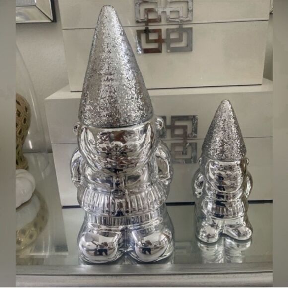 Set of 2 NEW Silver DW Home Gnome Candle 
SILVER SPRUCE Scented - Picture 9 of 16